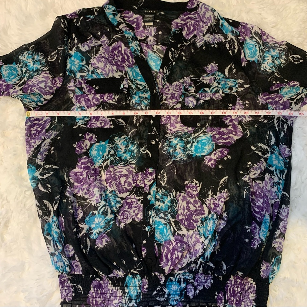 Torrid sheer black floral blouse size 2 - Picture 10 of 14